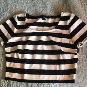 Black and white crop top